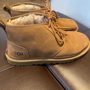 UGG Chestnut Lace-Up Boots